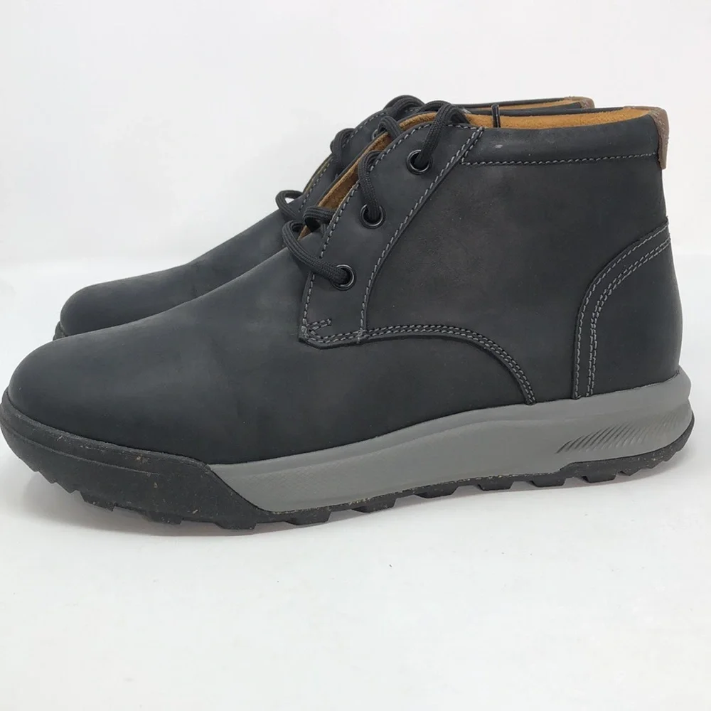 Florsheim Men’s Trailmax Black Leather Chukka Boots - Size 8.5 Wide